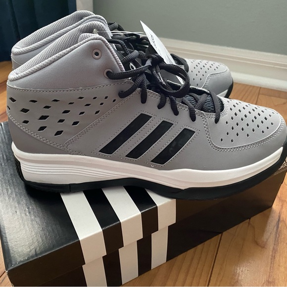 ADIDAS COURT FURY MEN’S 10.5 BRAND NEW IN BOX WITH TAGS NEVER WORN - Picture 4 of 5